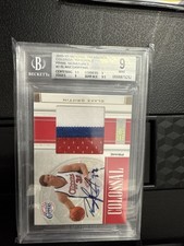 2009 National Treasures Blake Griffin Colossal Material Prime Patch Auto /5 BGS9