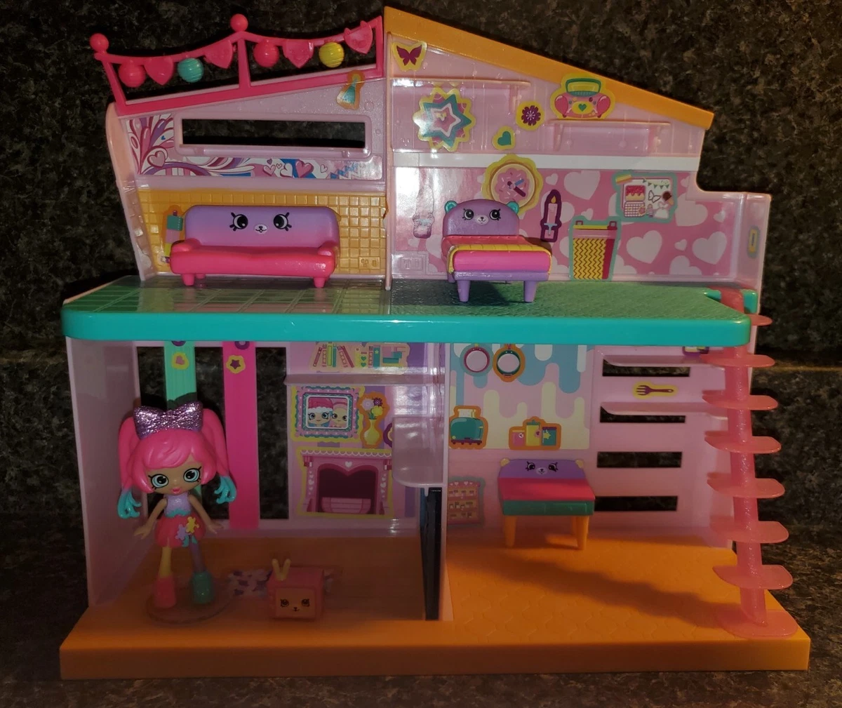 Shopkins Happy Places Happy Home Makeover Pia Puzzle Doll