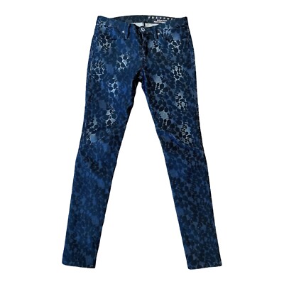 FREESOUL Womens Natsuko Skinny Leg Jeans Blue Black Lace Printed Low Rise 26