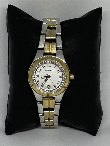 Analog Dial Quartz Wrist Watch CM502 