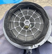 01-07 MERCEDES W203 C CLASS FRONT RIGHT BOSE SPEAKER 2038201302 OEM