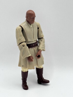 Star Wars ''MACE WINDU'' 3.75 Inch Hasbro Action Figure 2004 Lucas Films Ltd.