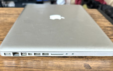 MACBOOK PRO 15'' 4GB RAM 320 HD