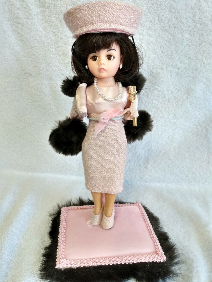 Madame Alexander Jackie Kennedy #17460 10
