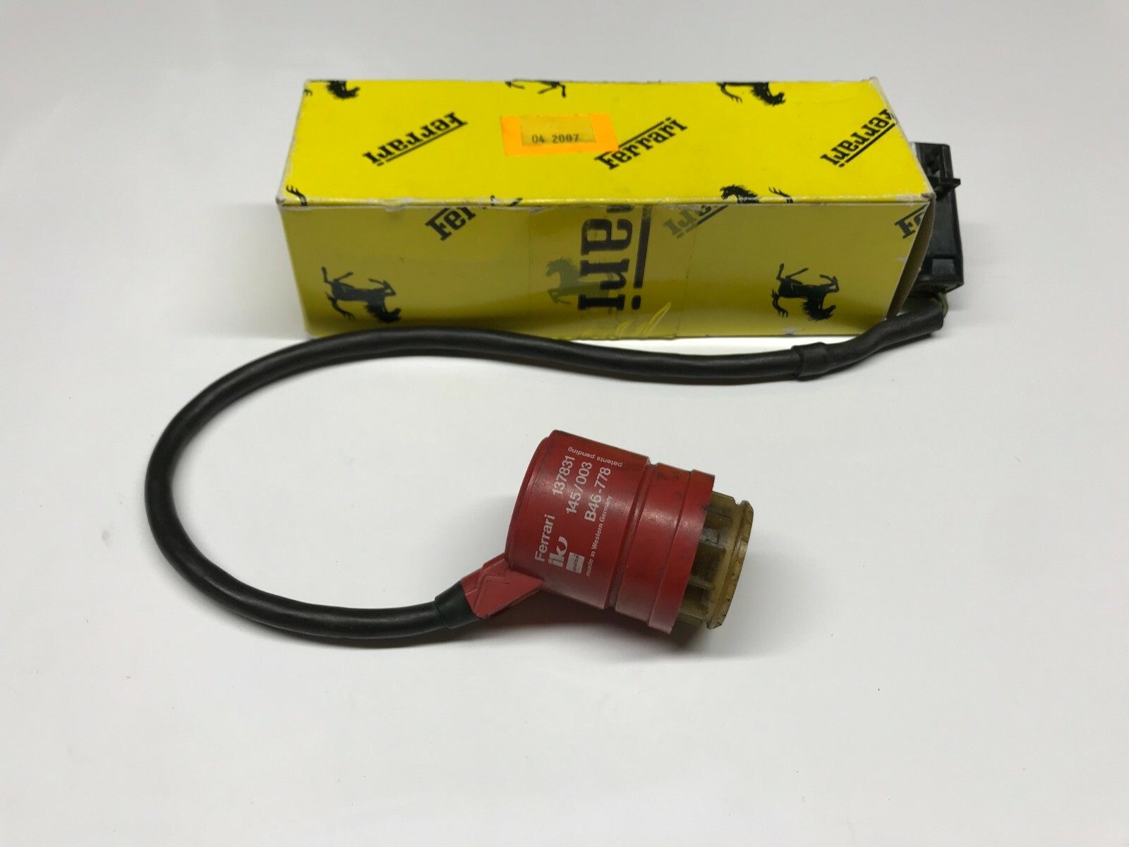  FERRARI MONDIAL 3.4 SHOCK ABSORBER ACTUATOR OEM 137831