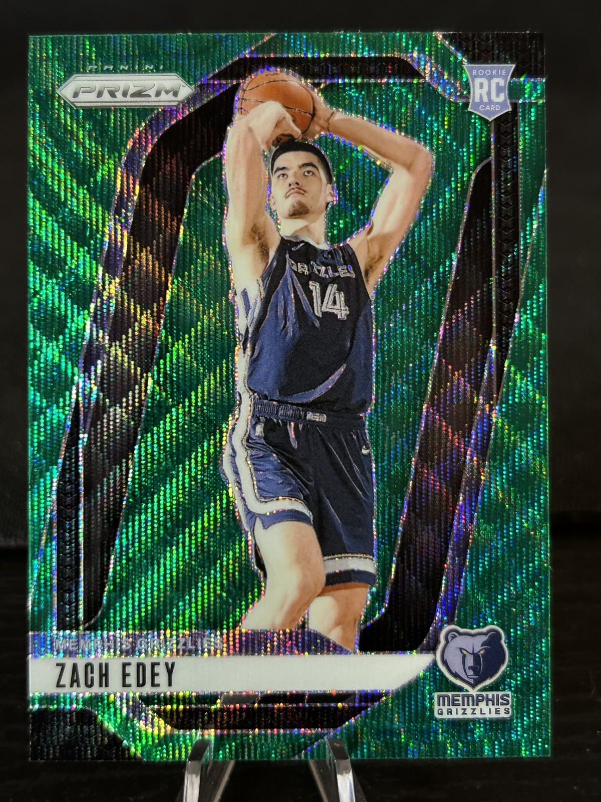 2024-25 Panini Prizm - Zach Edey #249 Green Wave Prizm (RC) G356