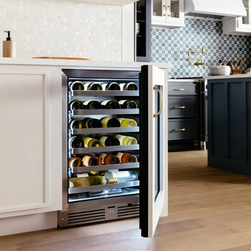 Landmark L3124UI1WGRH  24"W 45 Bottle Capacity Single Zone Wine - Panel Ready - Picture 3 of 12