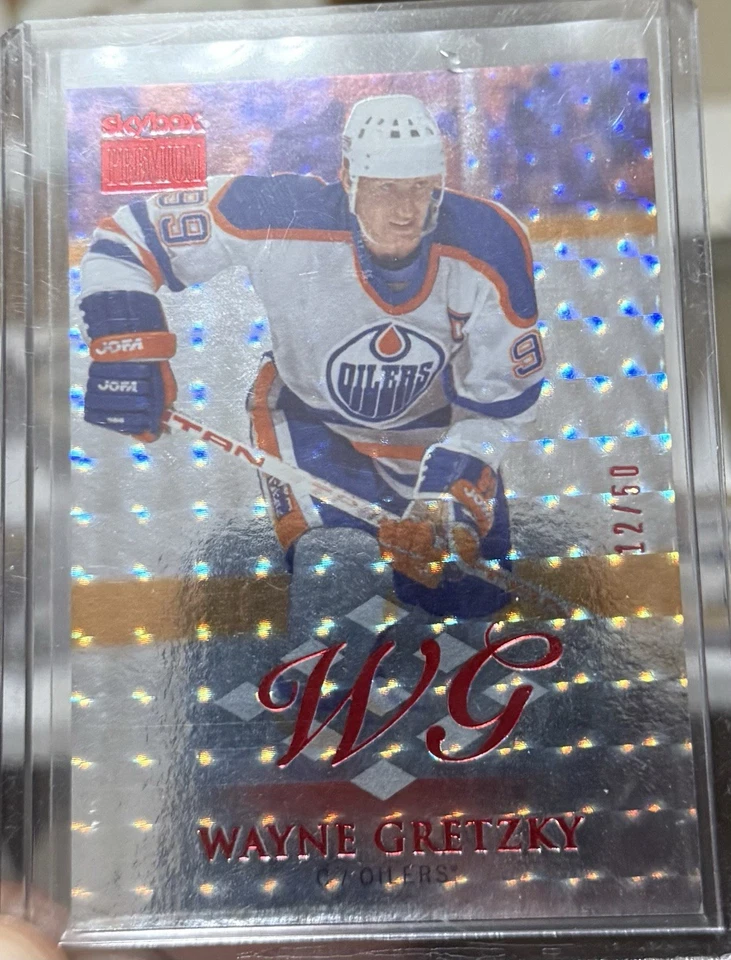 2013-14 Fleer Showcase - Skybox Premium Wayne Gretzky #1 Star Rubies /50 - Image 2 of 4