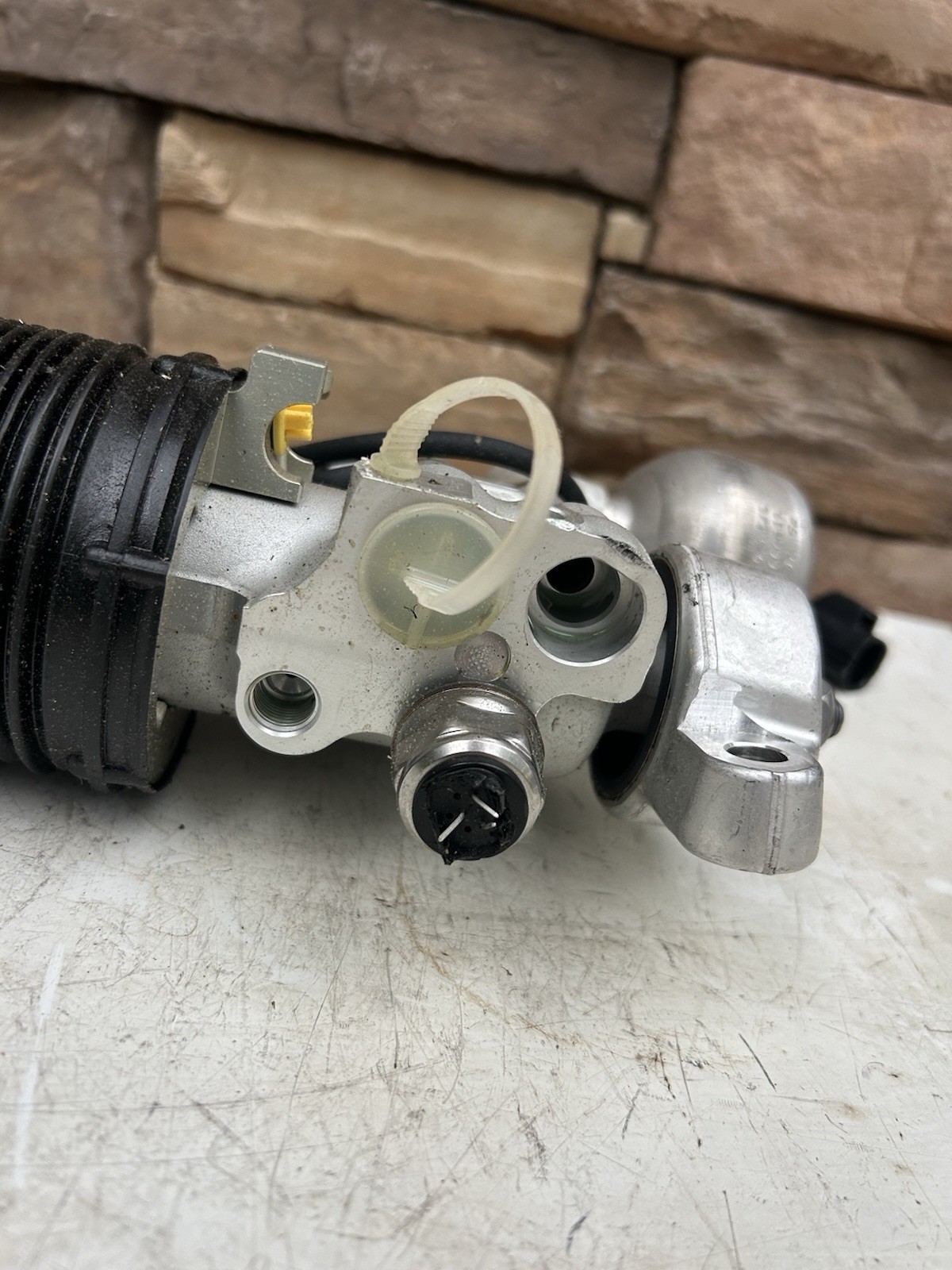 McLaren 720S front right shock absorber Oem  14BA215CP