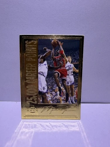 1997 Michael Jordan 22kt Gold Card  00759/10000