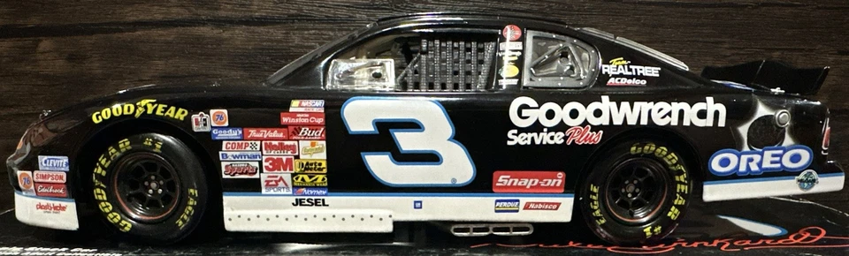 2001 Dale Earnhardt #3 GM Goodwrench Oreo Monte Carlo 1/18 Action Nascar Diecast - Image 2 of 4