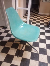 Mid Century Shell Fiberglass Swivel Chair Eames Herman Miller Turquoise RARE 