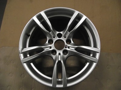 1x Alufelge 18 Zoll 5x120 47ET 7845881 BMW 3 F30 F32 Rim Wheel