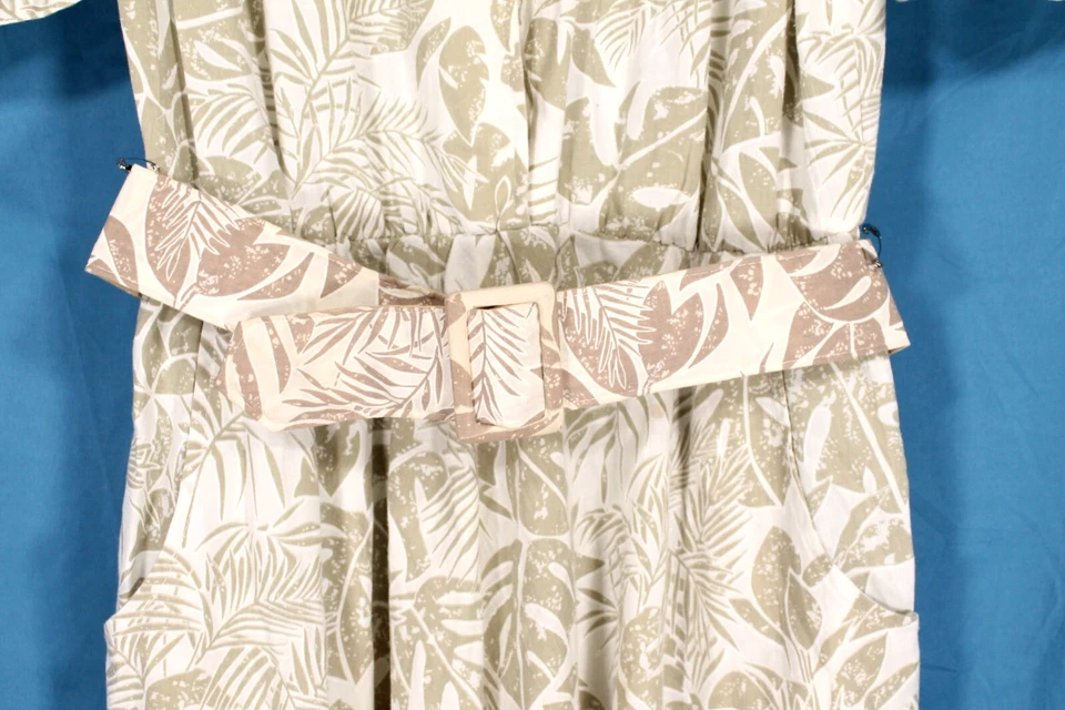 Vestido Blusa DE COLECCIÓN MISS DORBY Caqui FLORAL Cinturón BOLSILLOS LATERALES Sarga SURPLICE Foto 3 de 4