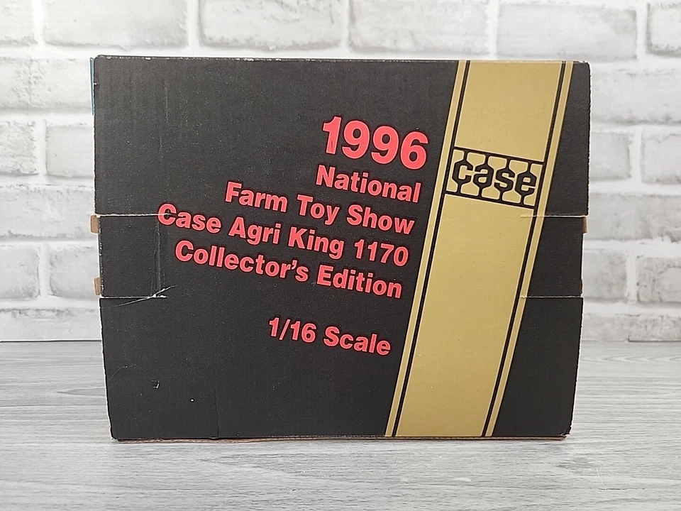 ERTL 1:16 Scale Case Agri King 1170 N.F.T.S. 1996 Diecast Tractor 475PA COA Coin - Image 4 of 4