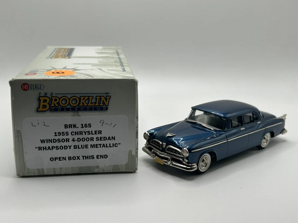 Brooklin BRK 165 1955 克莱斯勒温莎 4 门轿车狂想曲蓝色金属 1/43 — 第 2/4 张图片