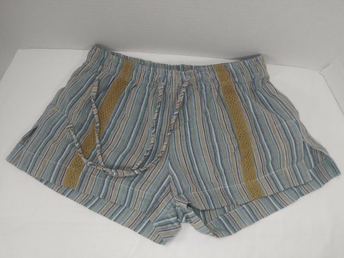 Earthbound Trading Co Pull On Drawstring Pocket Shorts Woven Striped Size Small