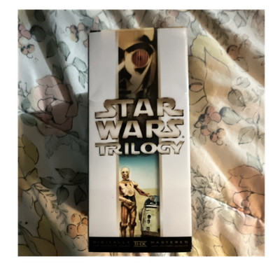 Star Wars Trilogy VHS Box VHS is not in good shape see photos