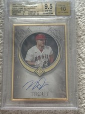 2023 Topps Transcendent Collection - Autographs Mike Trout #TCA-MTR /20 (AU)