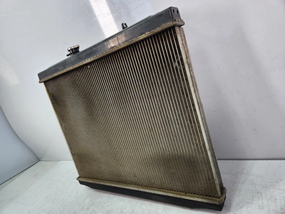 ✅ Motor radiador refrigeración principal 98-02 OEM Toyota Land Cruiser J100 Foto 3 de 4