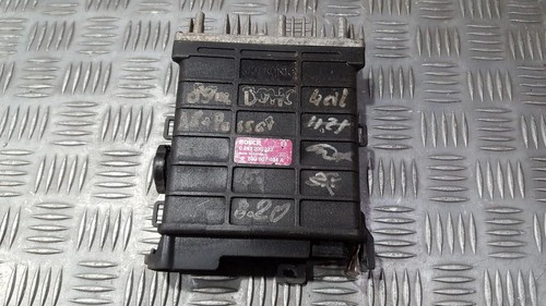 893907404A Motormanagement, Steuergerät, ECU  0261200222 Volkswa DE304170-49