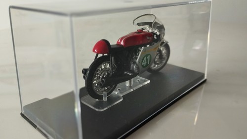 Honda RC 162 Mike Hailwood 1961 1/24 - Imagen 3 de 3