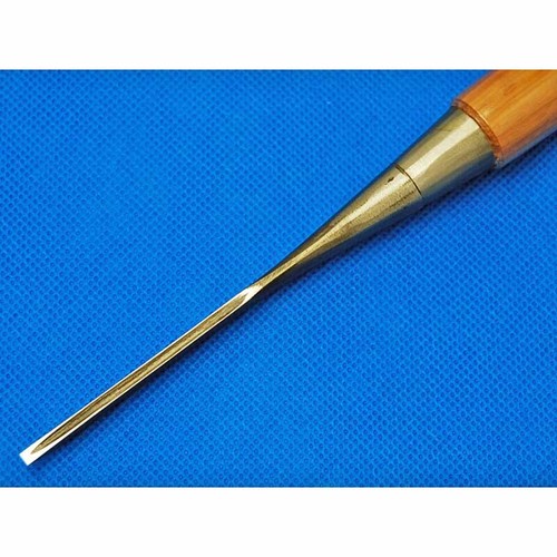 Tasai Oire Nomi Japanese Bench Chisel Polished Finish Blue Steel Red Oak 田斎 追入鑿 - Afbeelding 18 van 63