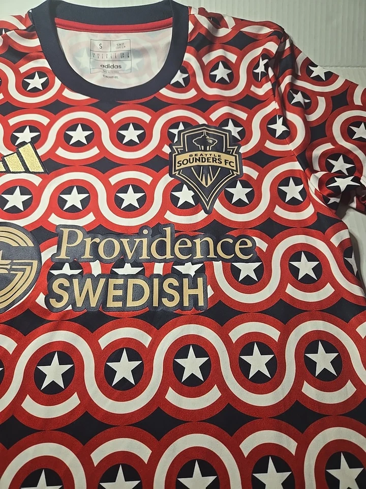 Seattle Sounders Pre-match Jersey Adidas x Marvel Colab Mens Small - Image 2 of 4