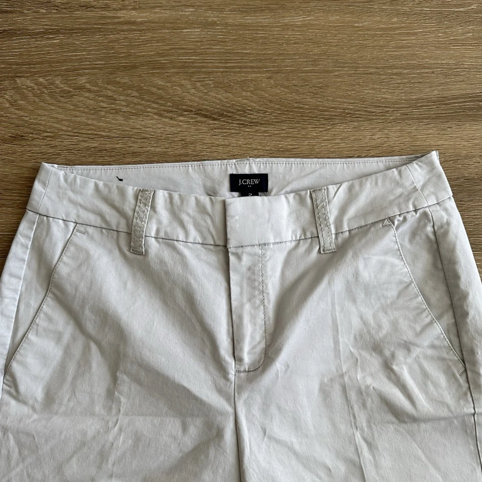 Pantalones cortos chinos J Crew blancos para mujer 2 Foto 2 de 4