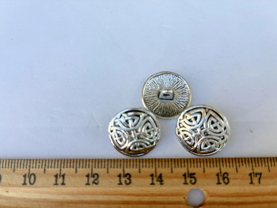 10pc Antiqued Silver Round Sewing Celtic Shank Metal Buttons 17mm (5/8") - Image 2 of 2