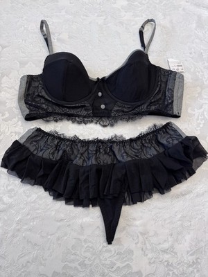 Frederick s Of Hollywood XL Gray Lace Bra & Panty Thong Ruffled Skirt Sz L New