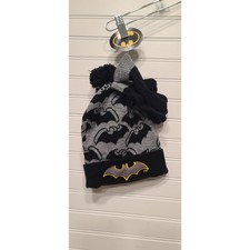 DC Boys Batman Beanie Mitten Set NWT