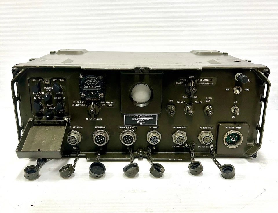 Módem teletipo de radio militar de Estados Unidos de colección tipo MD-522/GRC Foto 2 de 4