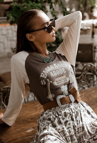 🦋Spell And The Gypsy L  Eagle Angel Abode Raglan Tee EXC