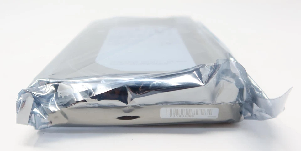 ST2000NM0023 Seagate 2TB (0-HR) 7200RPM 6Gb/s 128MB 3.5" SAS Hard Drive - Image 2 of 2