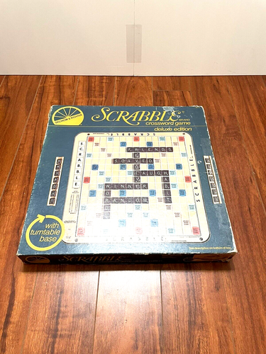 VTG Scrabble Crossword Board Game Deluxe Edition Turntable Base 1982 Complete - Picture 2 of 3