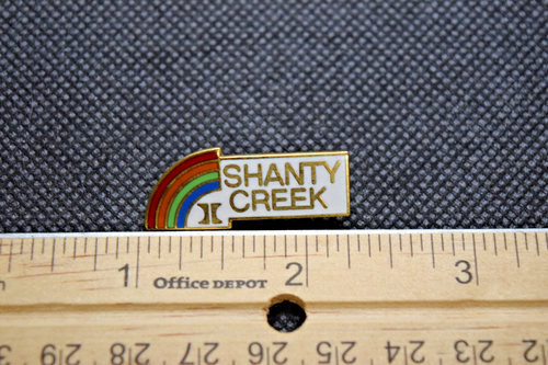 Shanty Creek Ski Resort Michigan Rainbow Ski Pin - Picture 2 of 3