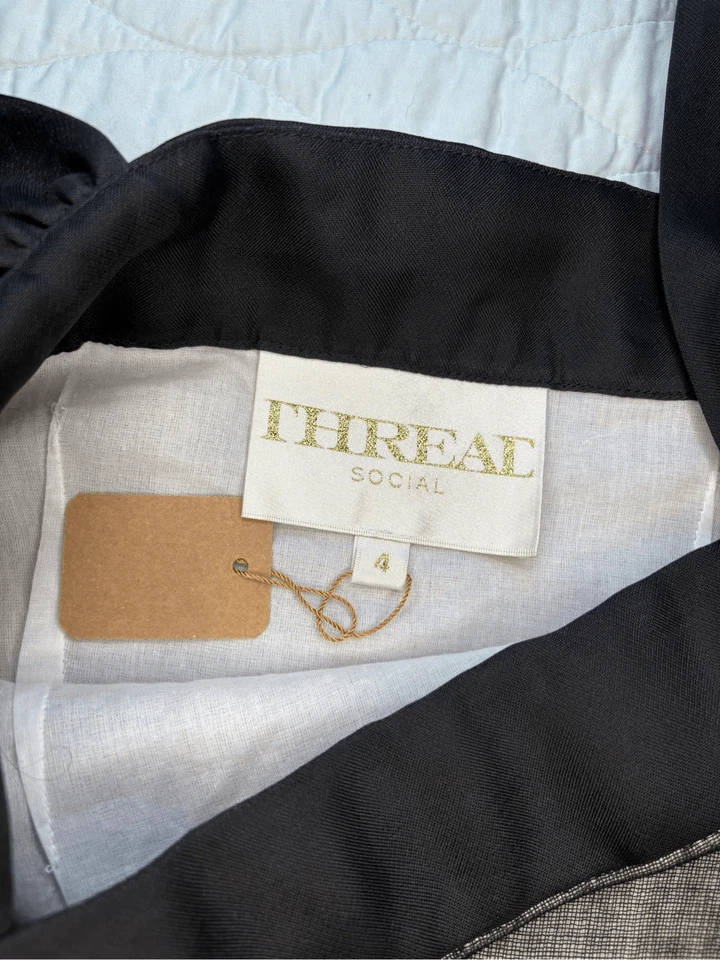 Nuevo con etiquetas Vestido de cóctel Thread Social lana/seda capas - 4 Foto 4 de 4