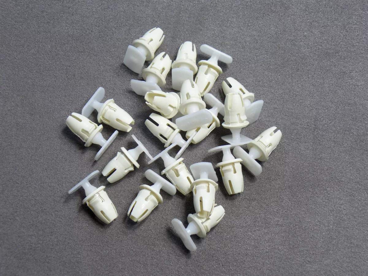 20x Druckknöpfe Clips Befestigung mit Tülle für Mercedes 