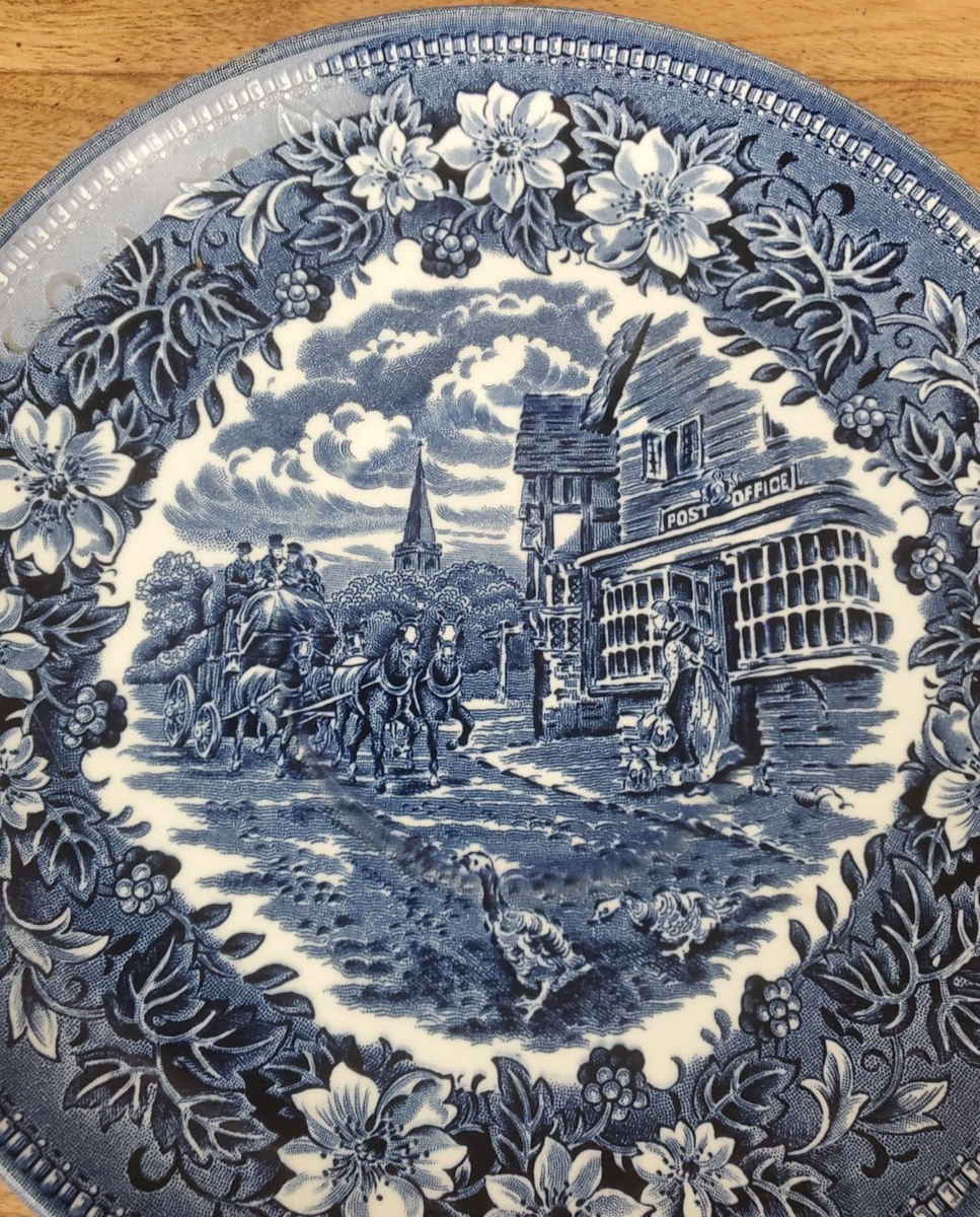 Royal Tudor Ware Coaching Taverns 1828 Staffordshire England 7 3/8