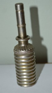Antique-fancy-tubular-pocket-oiler