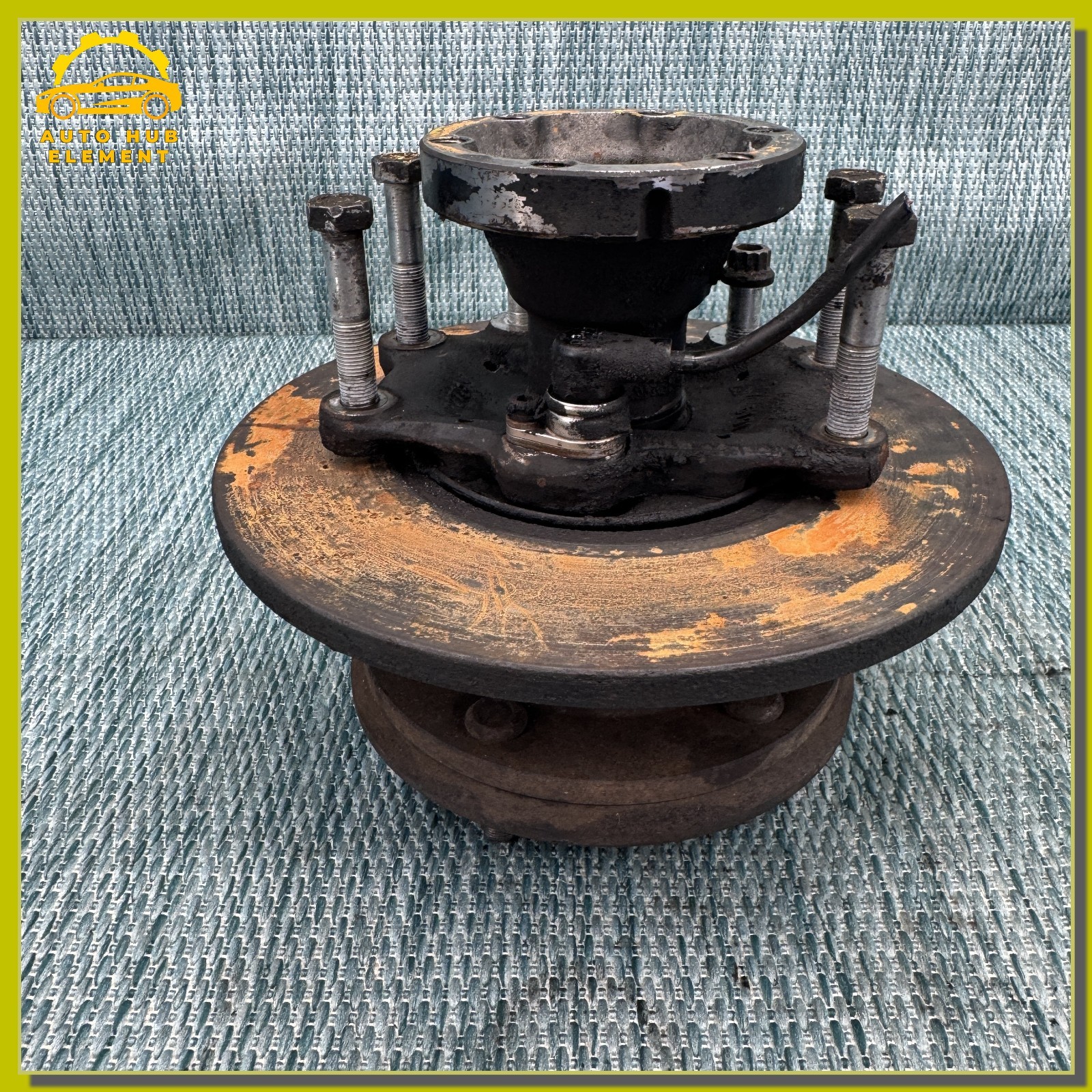 Bentley Brooklands 1992-1998 Rear Left Wheel hub
