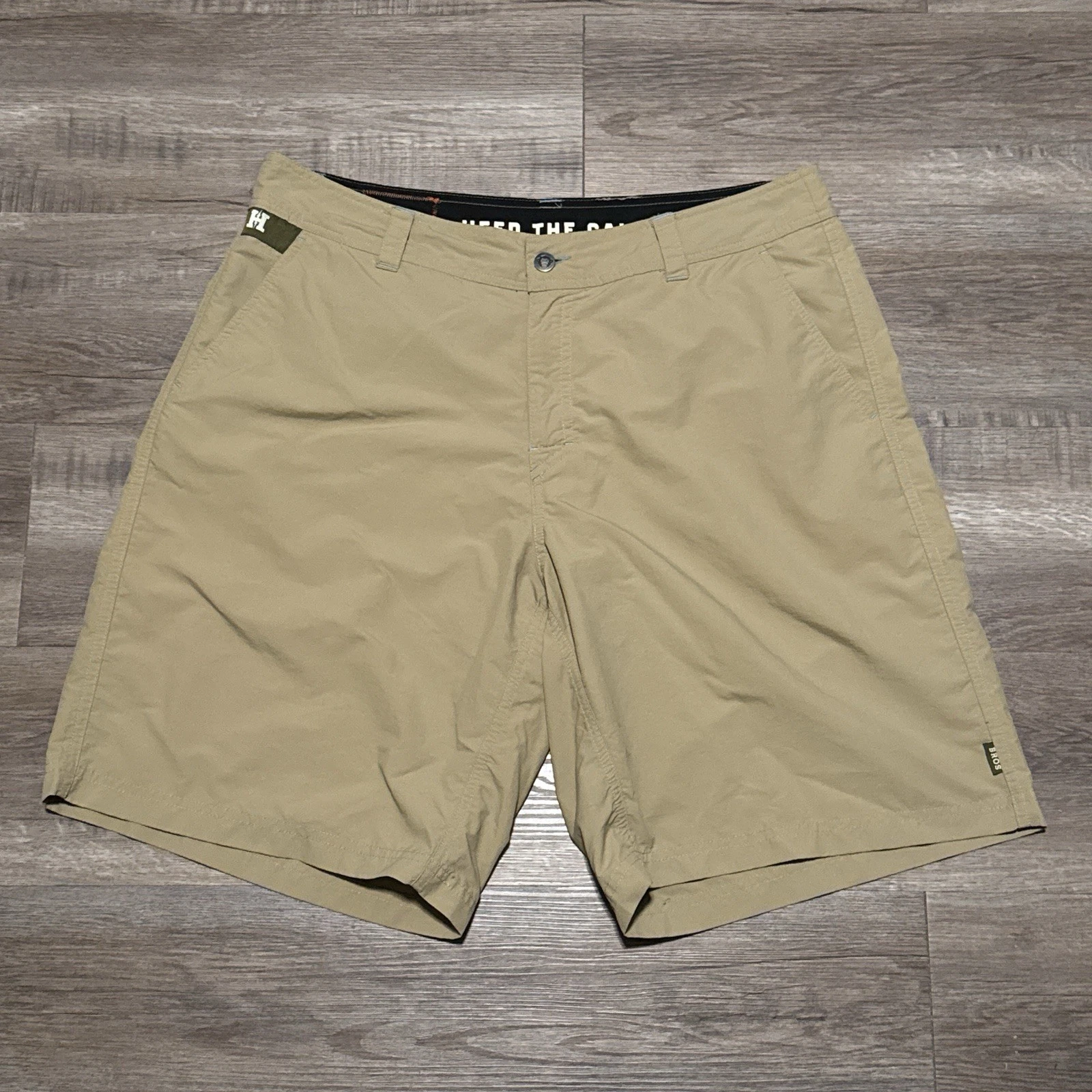 Howler Bros Horizon Hybrid Khaki Shorts Outdoor Hiking Fishing Men's Size 36