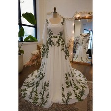 Green Leaf Appliques Long Sleeves Wedding Dress Elegant A-line Bridal Gownsl