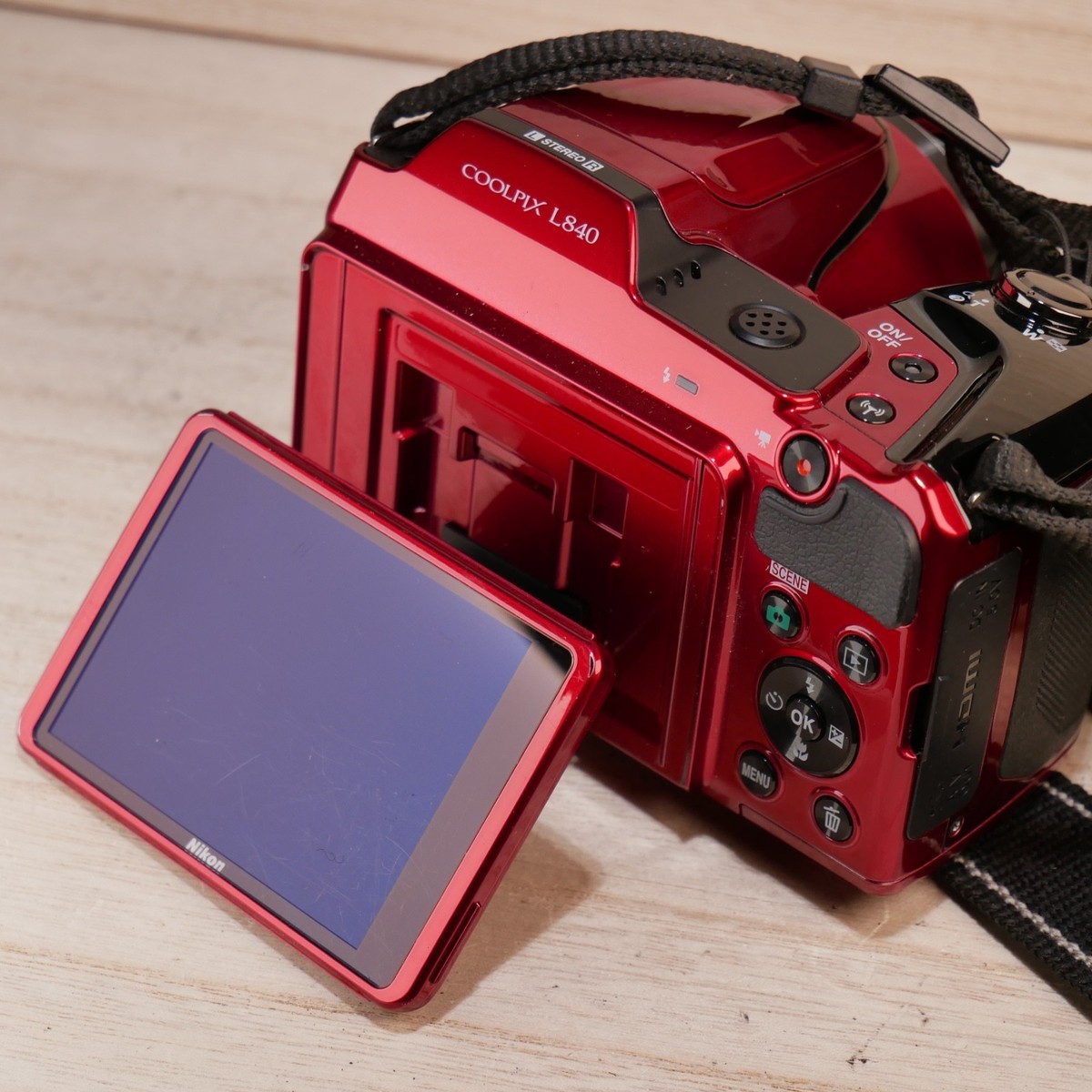 Nikon COOLPIX L840 レッド 61CuAalMOqL._AC_SY200_QL15_.jpg
