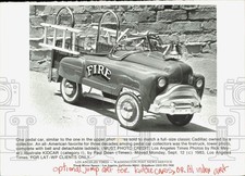 1983 Press Photo Vintage firetruck pedal car for children - lrb32304
