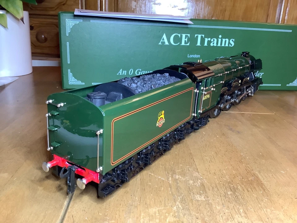 Ace Trains O Gauge E/6 3 Rail BR Green 4-6-2 A3 Class Loco 60096 Papyrus - Image 3 of 4
