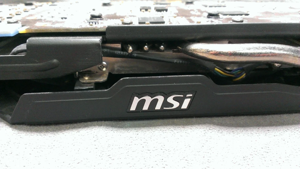 MSI TWIN FROZR N760 TF 2GD5/OC GRAPHICS VIDEO CARD - Image 3 of 4