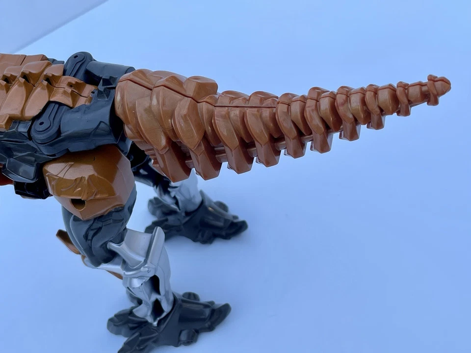 Figura Hasbro Transformers 2014 Era de la Extinción Grimlock Flip And Change 9" Foto 4 de 4