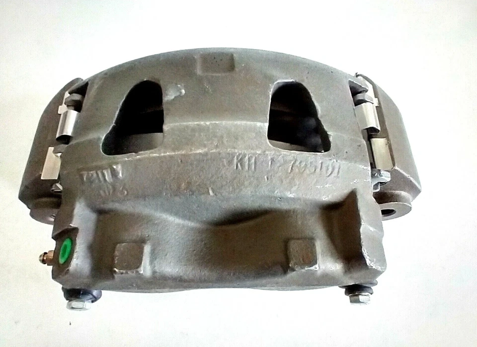 Pinza de freno de disco delantera derecha cargada con pastillas de freno WAGNER TQM25009 Reman Foto 4 de 4